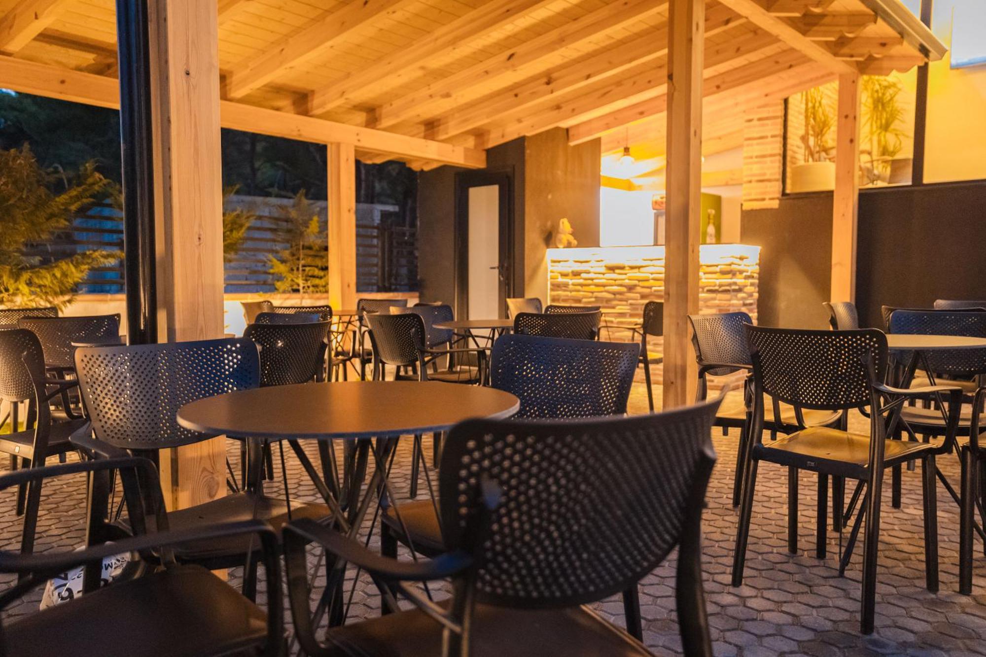 Hotel Beke Vlorë Exterior foto
